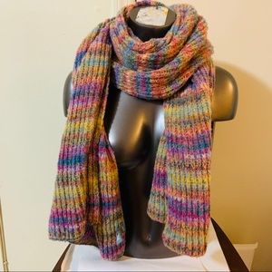 Aerie Scarf